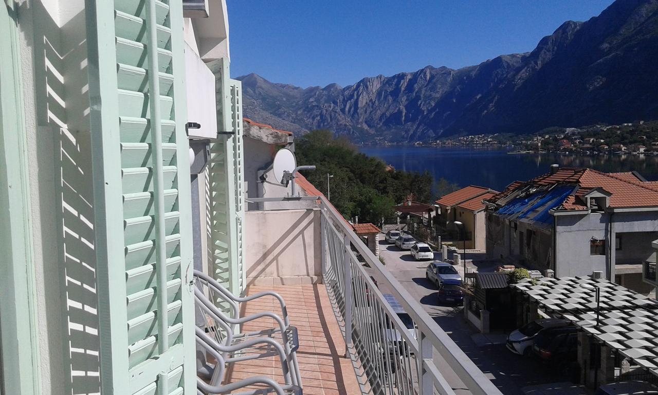 Apartment Sasha Kotor Exterior foto
